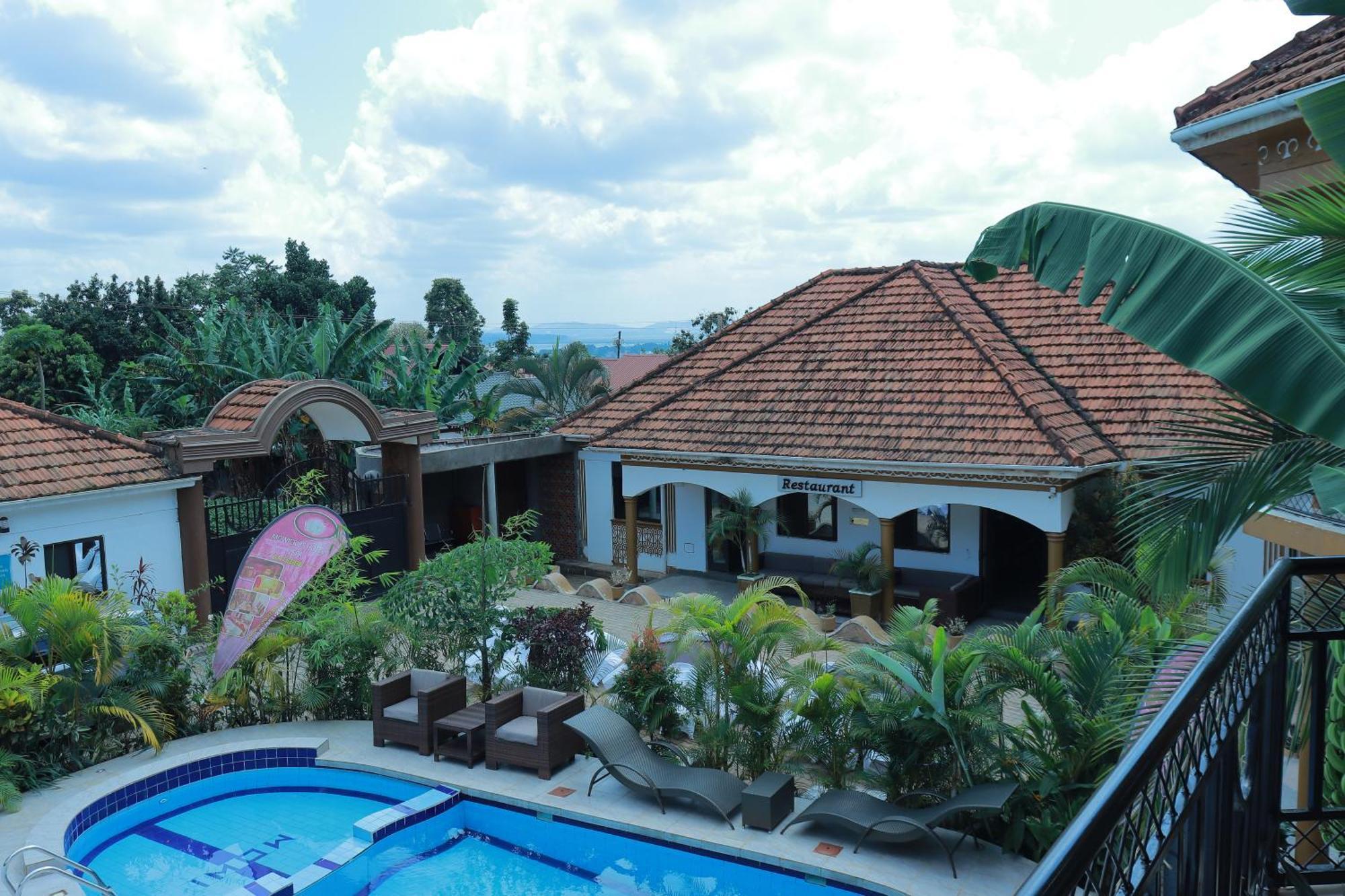 Mowicribs Hotel And Spa Entebbe Kültér fotó